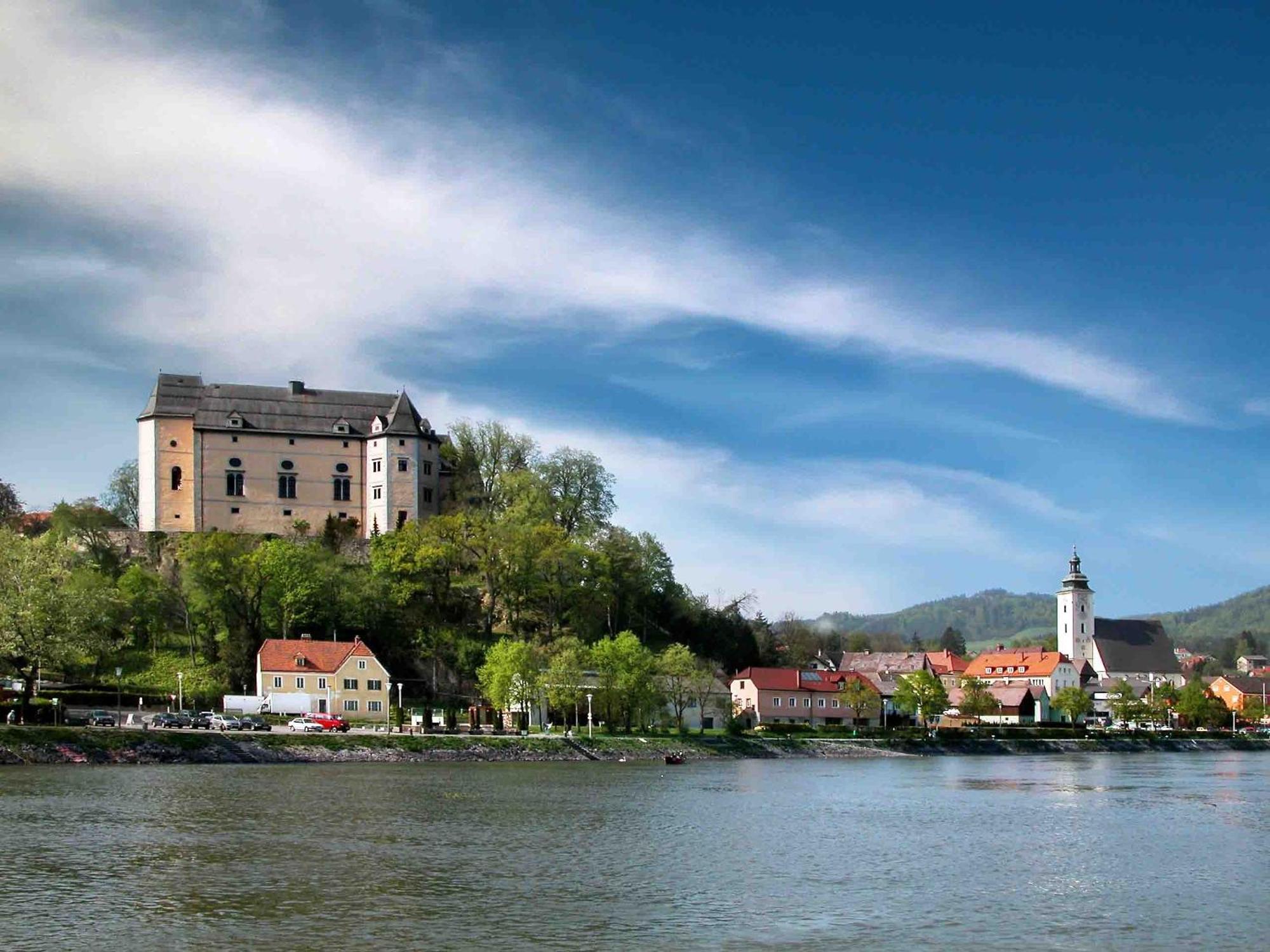 Hotel-Garni Goldenes Kreuz Grein Zewnętrze zdjęcie