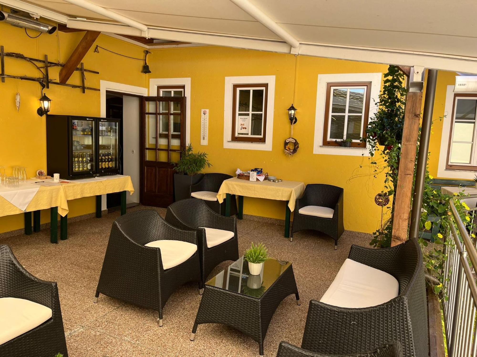 Hotel-Garni Goldenes Kreuz Grein Zewnętrze zdjęcie